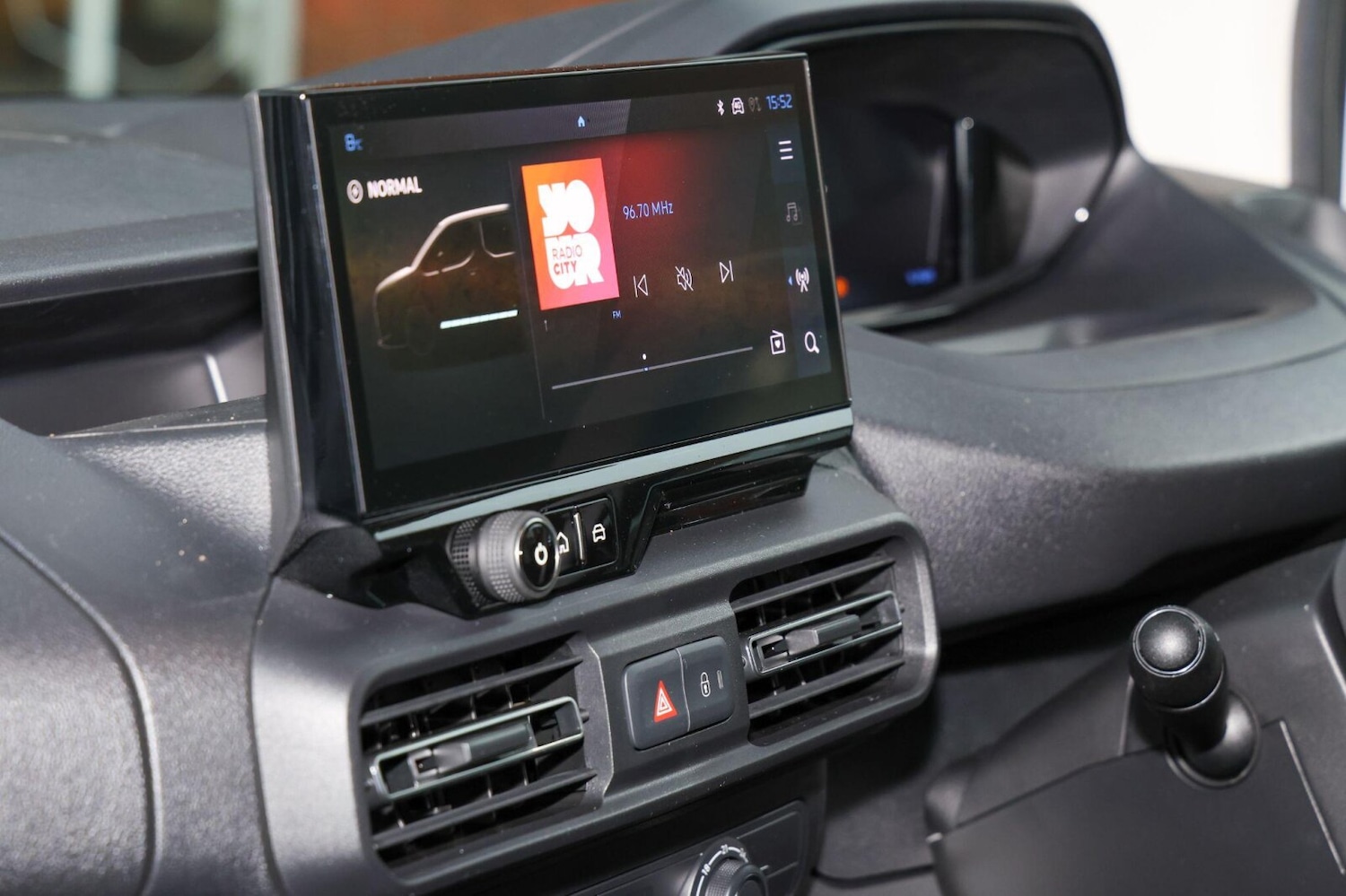 Used Peugeot Partner 2025 for sale - 76678320: Photo 16