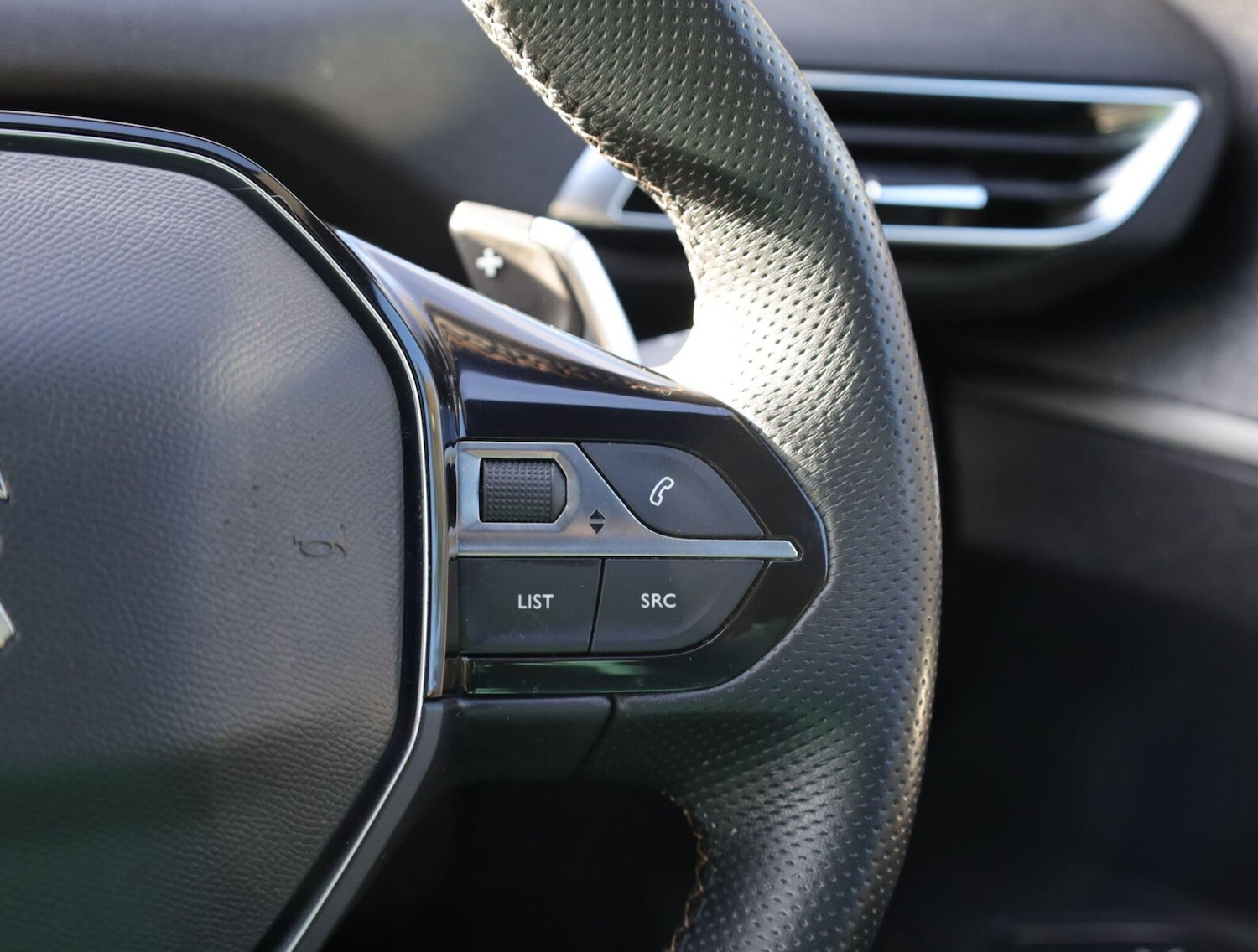 Used Peugeot 3008 2020 for sale - 76680768: Photo 24