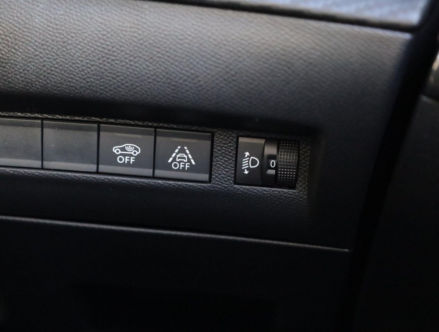 Used Peugeot 208 2020 for sale - 76681145: Photo 16