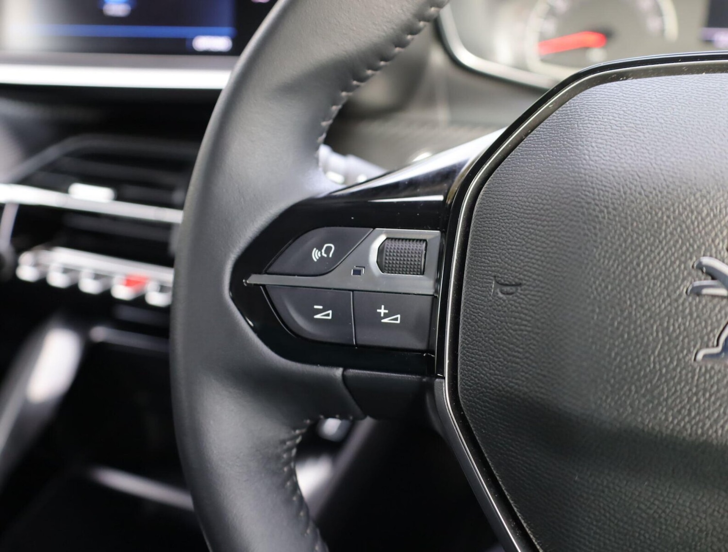 Used Peugeot 208 2022 for sale - 76674218: Photo 19