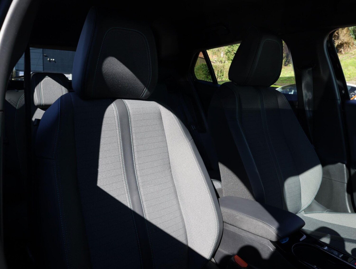 Used Peugeot 2008 2023 for sale - 78220876: Photo 12