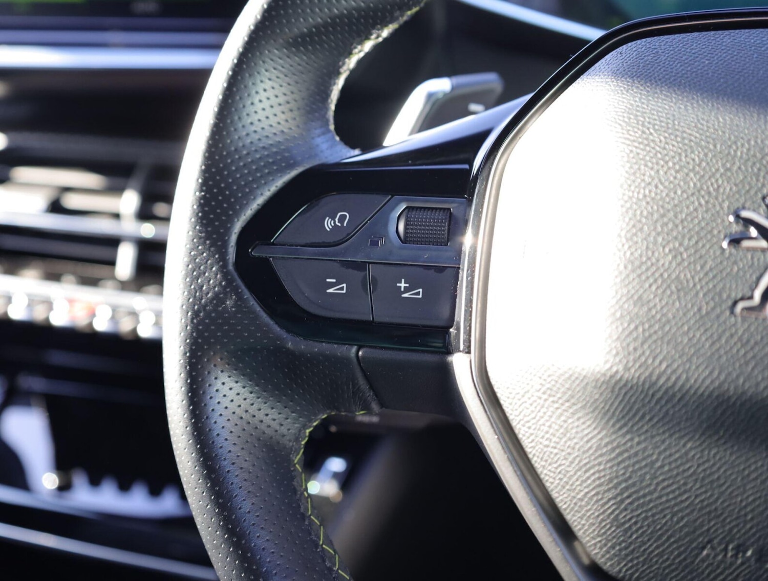 Used Peugeot 208 2021 for sale - 76681394: Photo 19