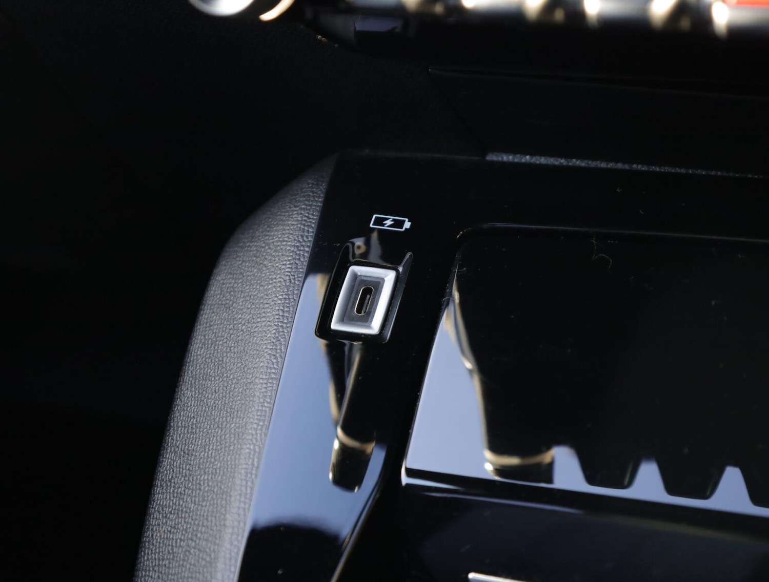 Used Peugeot 208 2021 for sale - 76681394: Photo 24