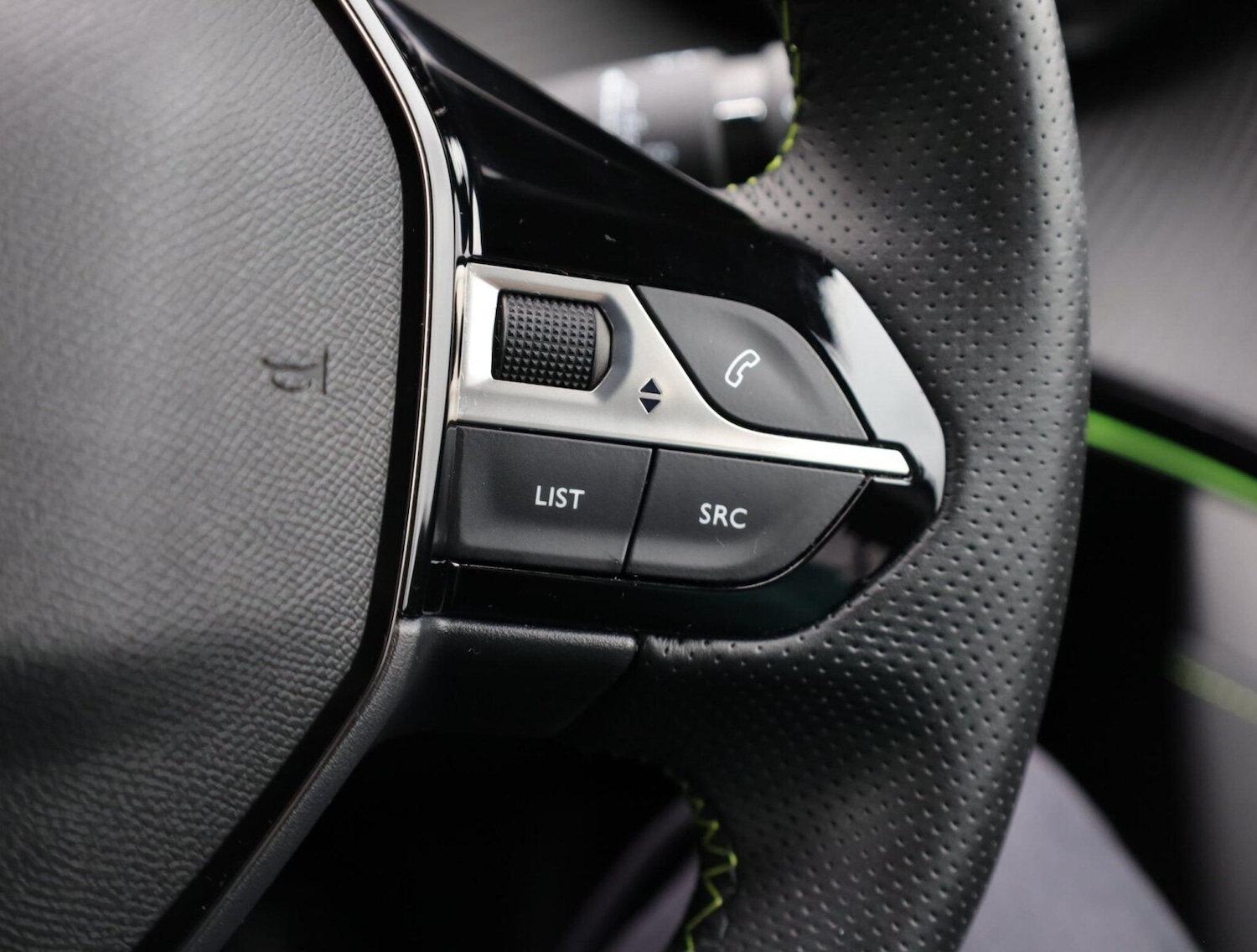 Used Peugeot 2008 2023 for sale - 76675822: Photo 20