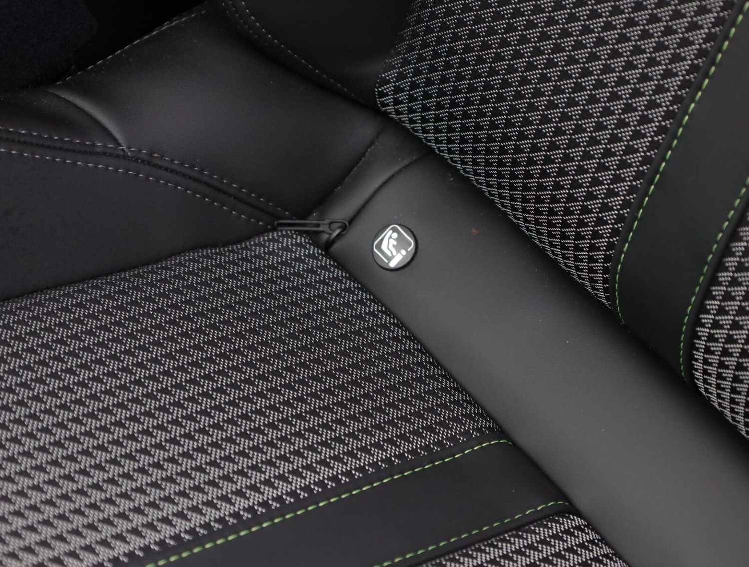 Used Peugeot 2008 2023 for sale - 76675822: Photo 22