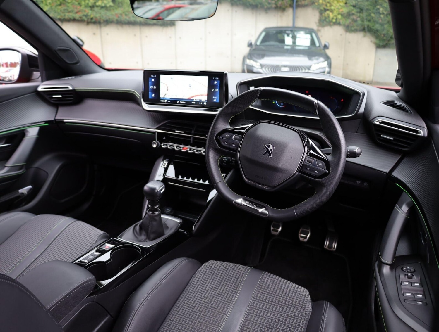 Used Peugeot 2008 2023 for sale - 76675822: Photo 9