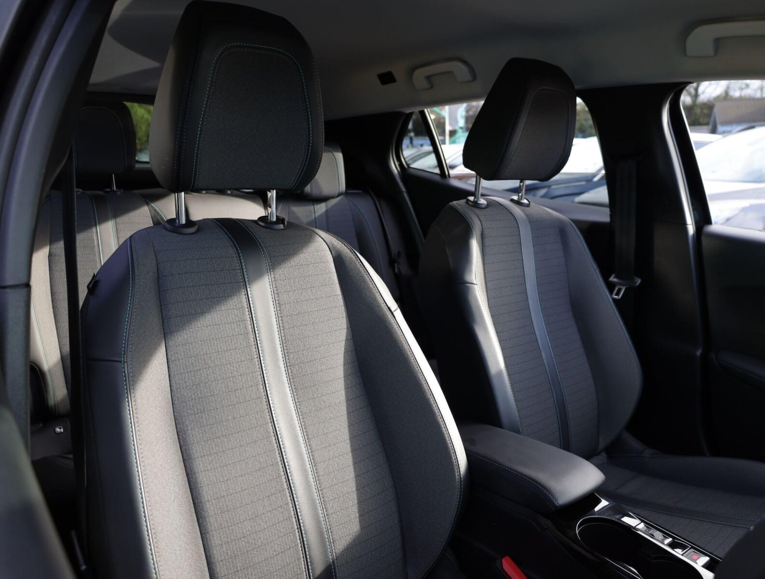 Used Peugeot 2008 2022 for sale - 76674826: Photo 12