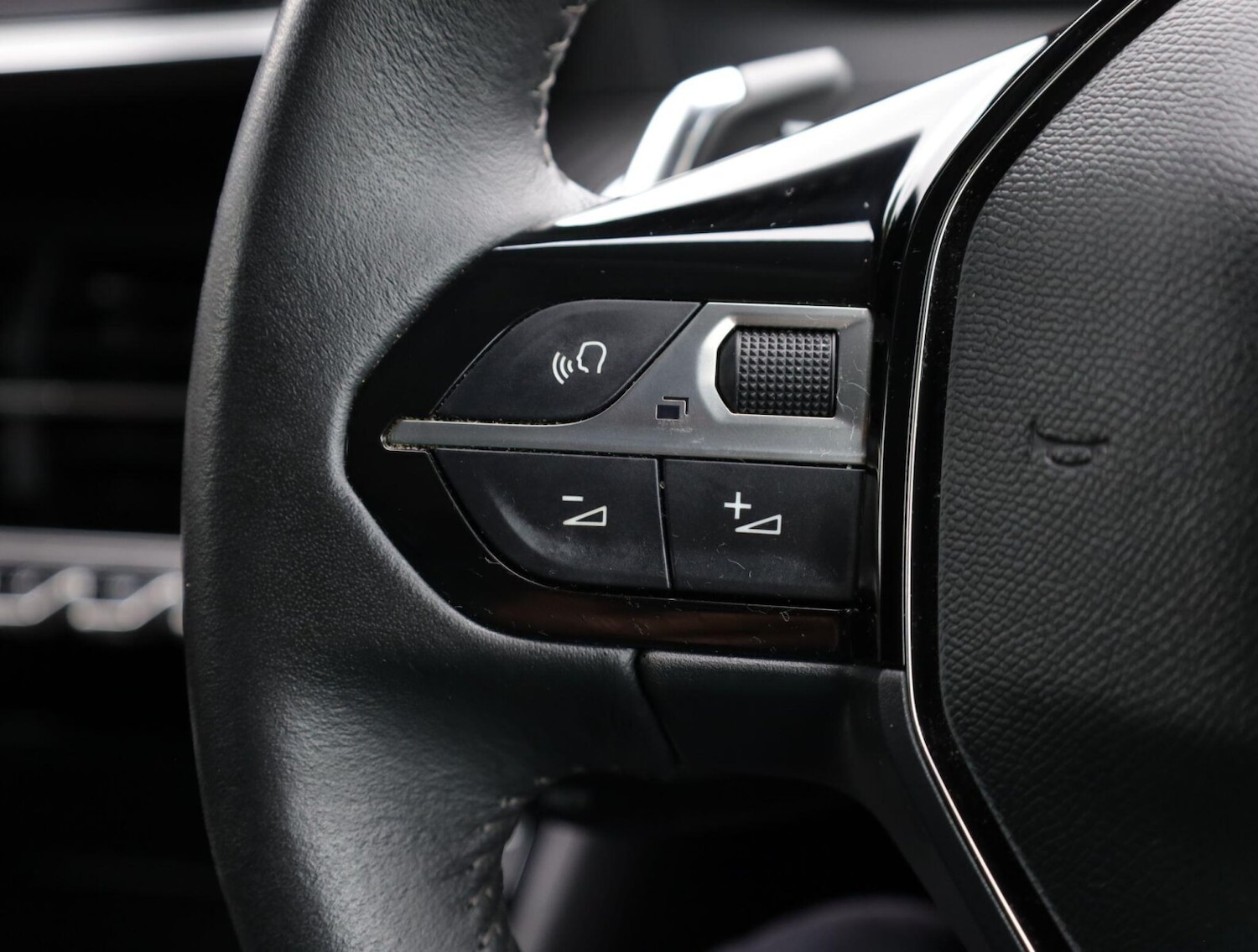 Used Peugeot 208 2022 for sale - 76673992: Photo 17