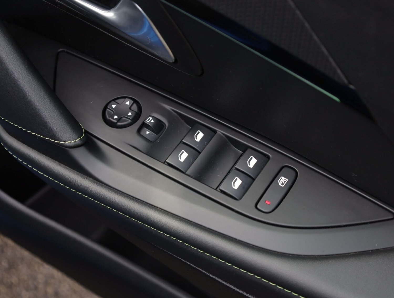 Used Peugeot 208 2021 for sale - 76681106: Photo 11