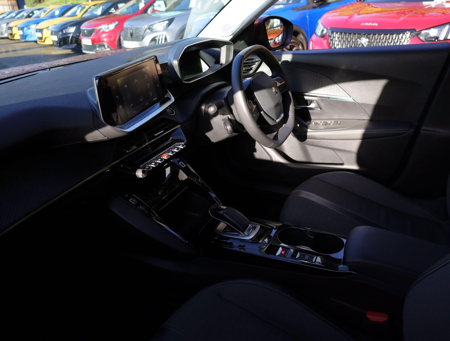 Used Peugeot 2008 2021 for sale - 76680900: Photo 10