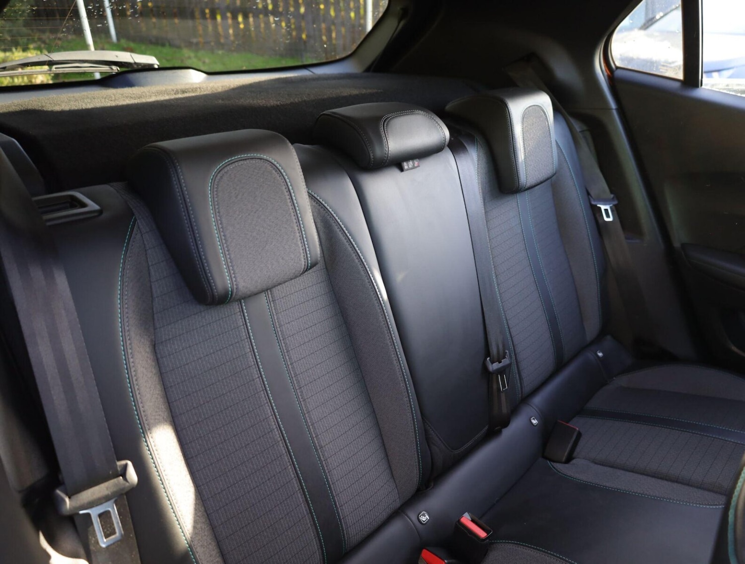 Used Peugeot 2008 2021 for sale - 76680900: Photo 12