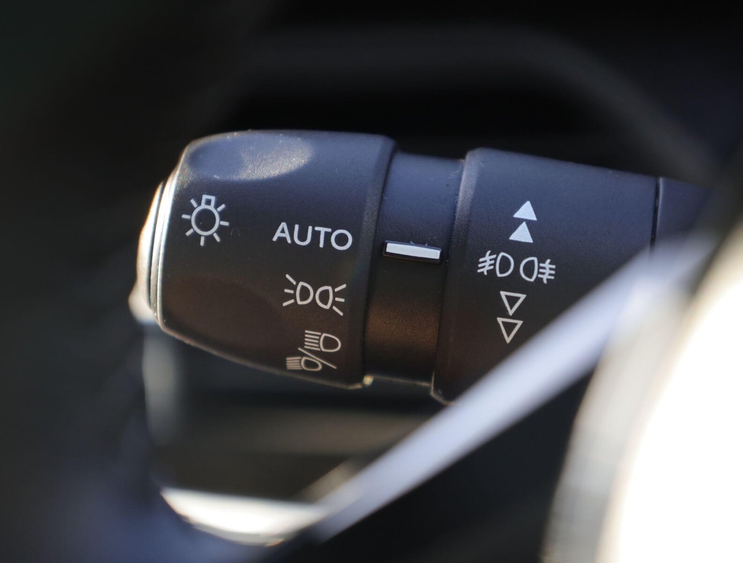 Used Peugeot 2008 2021 for sale - 76680900: Photo 17