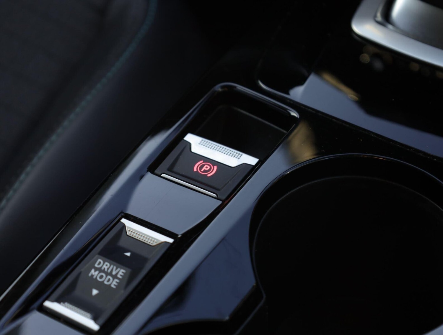 Used Peugeot 2008 2021 for sale - 76680900: Photo 22