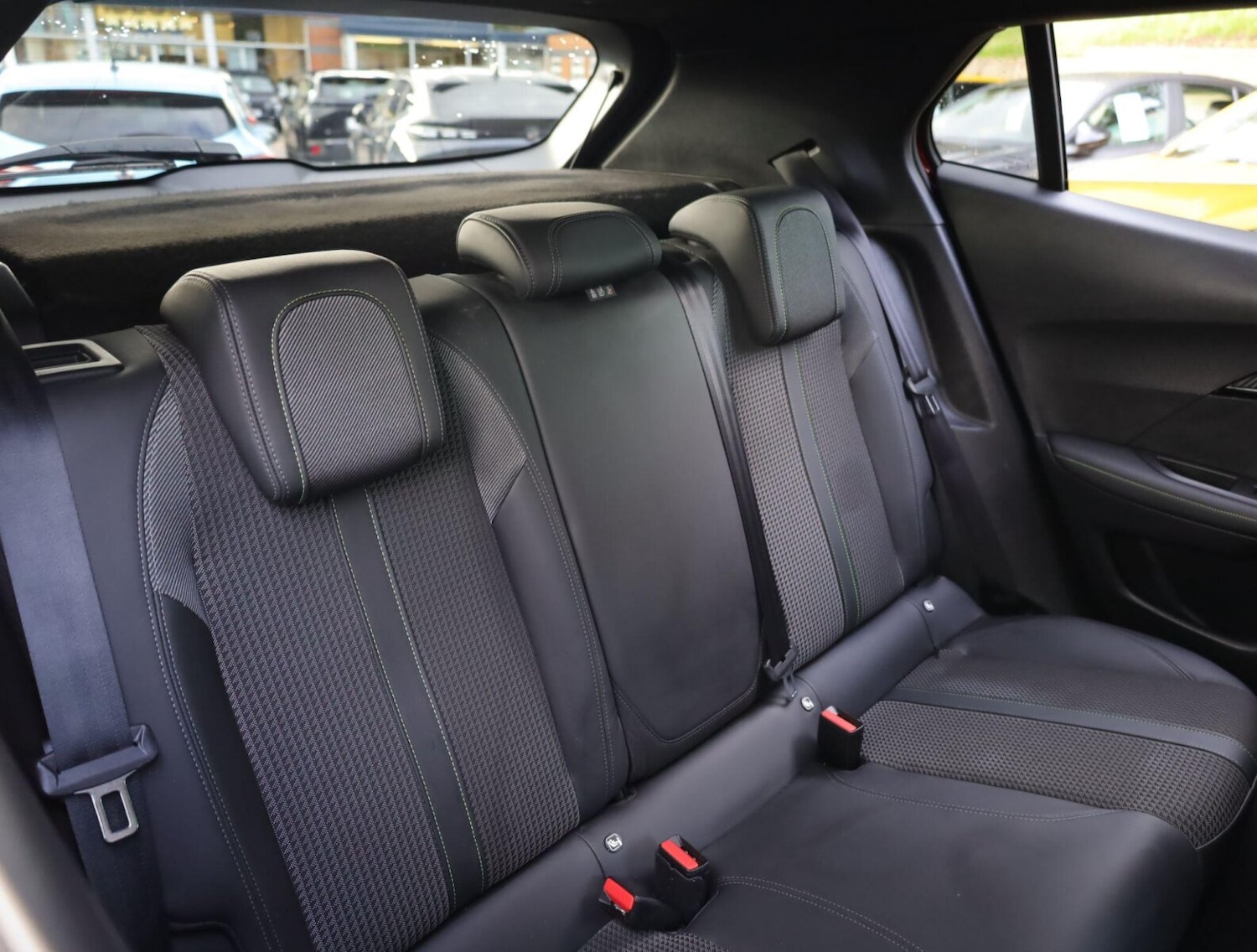 Used Peugeot 2008 2021 for sale - 76681166: Photo 12