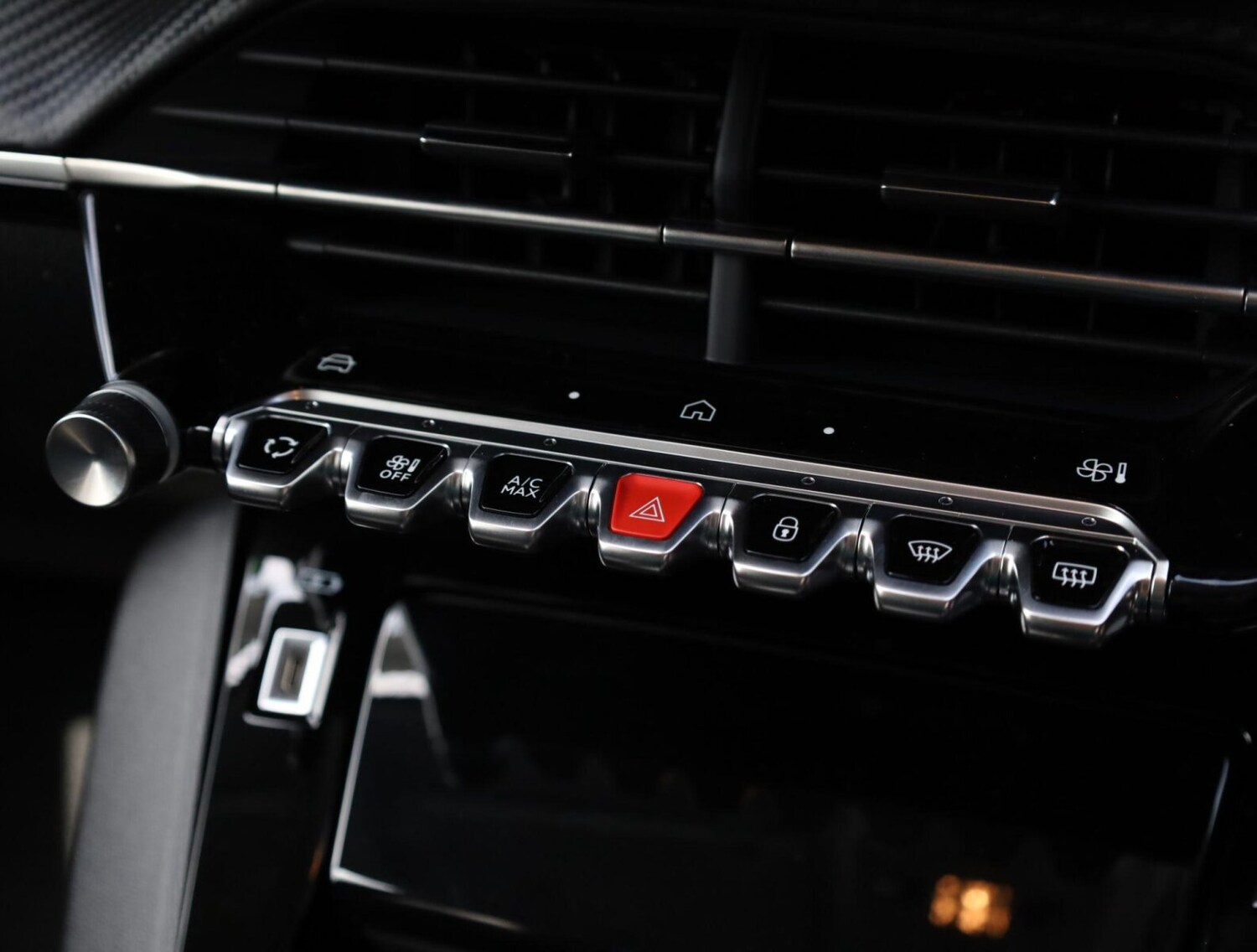 Used Peugeot 208 2025 for sale - 76678957: Photo 15