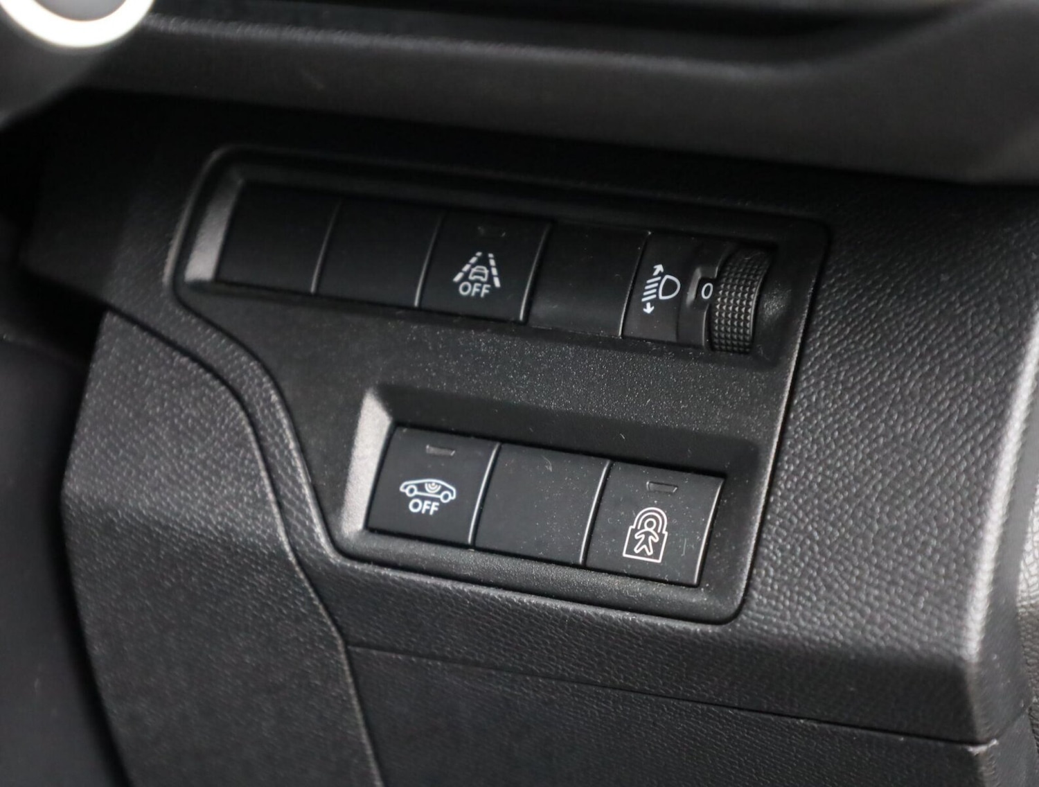 Used Peugeot 3008 2023 for sale - 76675604: Photo 14