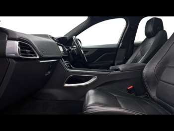 Used Jaguar F-Pace 2020 for sale - 74655392: Photo