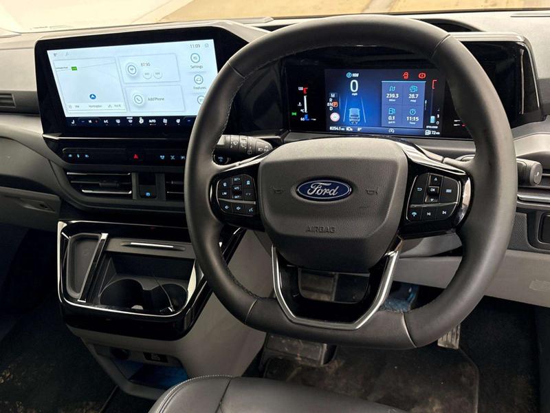 Used Ford Tourneo Custom 2024 for sale - 77505674: Photo 3