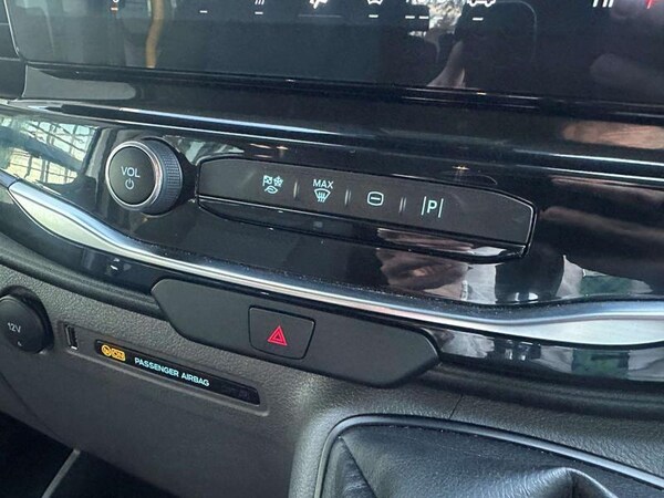 Used Ford Transit 2024 for sale - 76172679: Photo 37