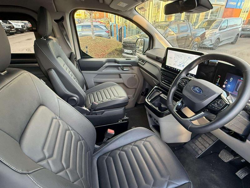 Used Ford Tourneo Custom 2024 for sale - 76918301: Photo 11