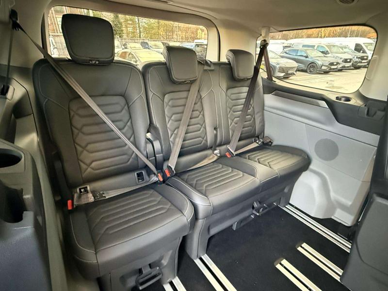 Used Ford Tourneo Custom 2024 for sale - 76918301: Photo 13