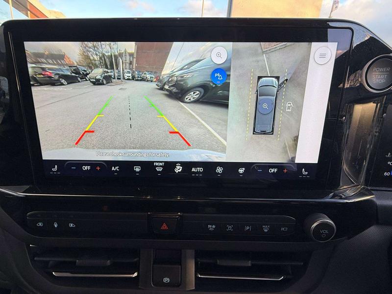 Used Ford Tourneo Custom 2024 for sale - 76918301: Photo 17