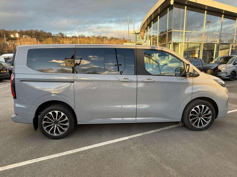 Used Ford Tourneo Custom 2024 for sale - 76918301: Photo 3