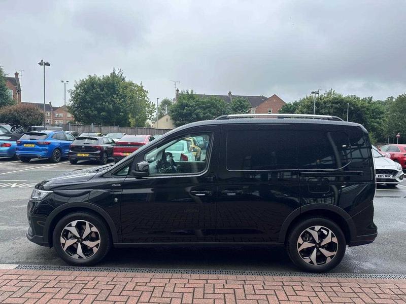 Used Ford Transit Connect 2025 for sale - 76557344: Photo 4