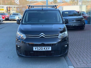 Used Citroen Berlingo 2020 for sale - 77918700: Photo