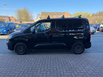 Used Citroen Berlingo 2020 for sale - 77918700: Photo