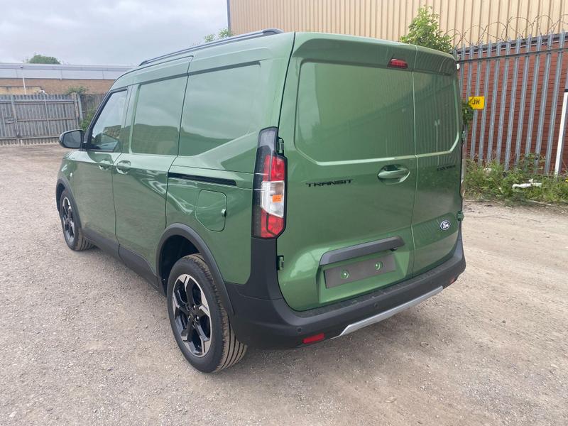 Used Ford Transit Courier for sale - 77447376: Photo 5