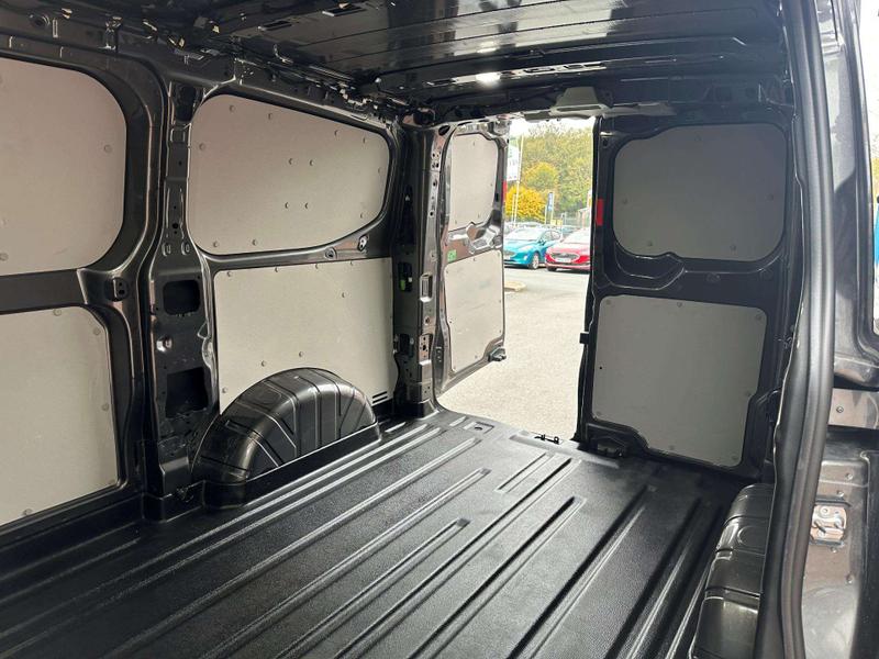 Used Ford Transit Custom 2024 for sale - 76534376: Photo 17