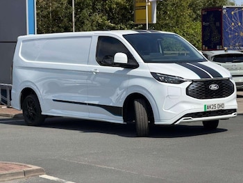 Used Ford E-Transit 2025 for sale - 79203199: Photo