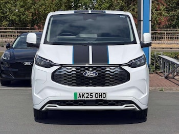 Used Ford E-Transit 2025 for sale - 79203199: Photo