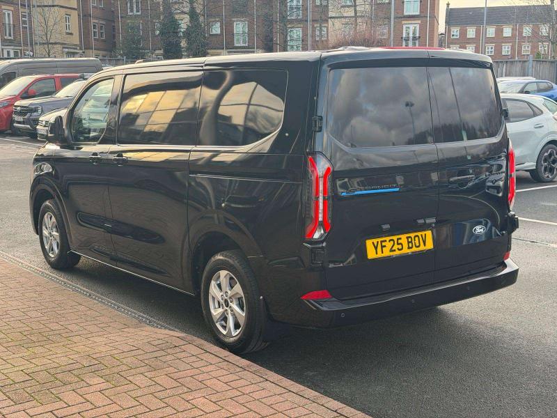 Used Ford E-Transit 2025 for sale - 77261168: Photo 5