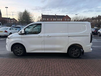 Used Ford Transit Custom 2024 for sale - 76660110: Photo