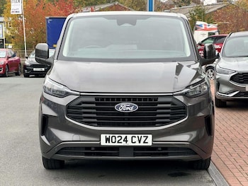 Used Ford Transit Custom 2024 for sale - 76172700: Photo