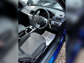 Used Vauxhall Astra 2009 for sale - 79463693: Photo