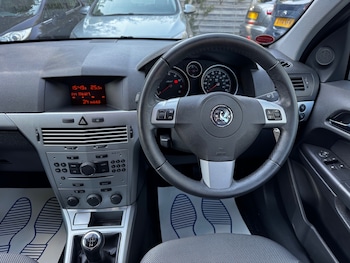 Used Vauxhall Astra 2009 for sale - 79463693: Photo