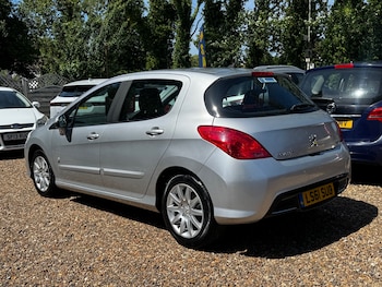 Used Peugeot 308 2011 for sale - 78686141: Photo