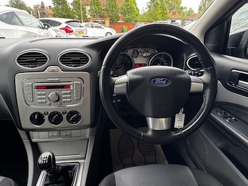 Used Ford Focus 2009 for sale - 79045464: Photo