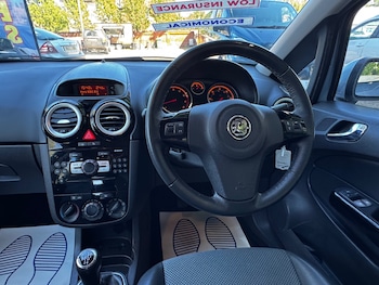 Used Vauxhall Corsa 2009 for sale - 78932736: Photo