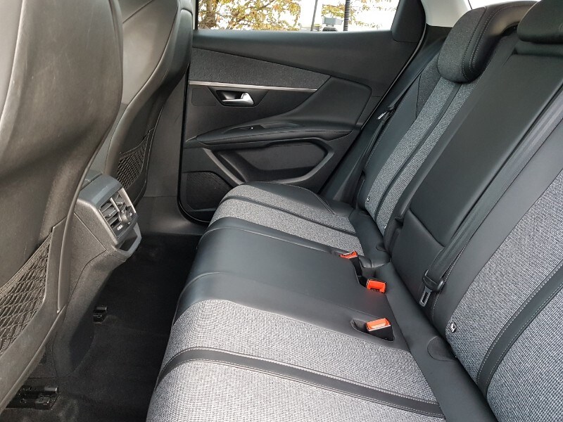 Used Peugeot 3008 2018 for sale - 76543554: Photo 6