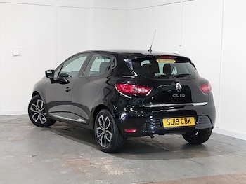 Used Renault Clio 2019 for sale - 79223731: Photo