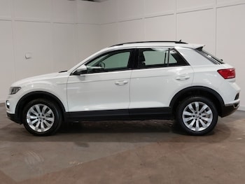 Used Volkswagen T-Roc 2020 for sale - 78921632: Photo