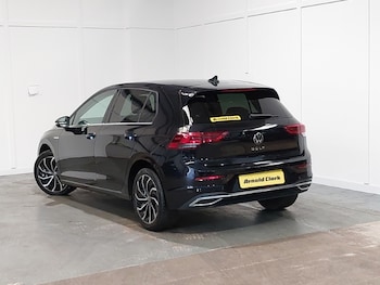 Used Volkswagen Golf 2023 for sale - 79291007: Photo