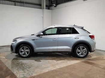 Used Volkswagen T-Roc 2022 for sale - 77189655: Photo