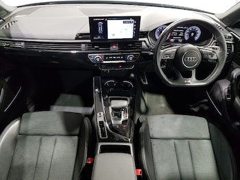 Used Audi A4 2021 for sale - 76959168: Photo