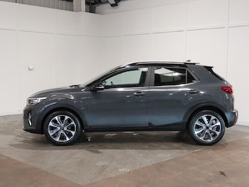 Used Kia Stonic 2021 for sale - 79549983: Photo