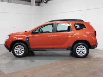 Used Dacia Duster 2022 for sale - 78415790: Photo